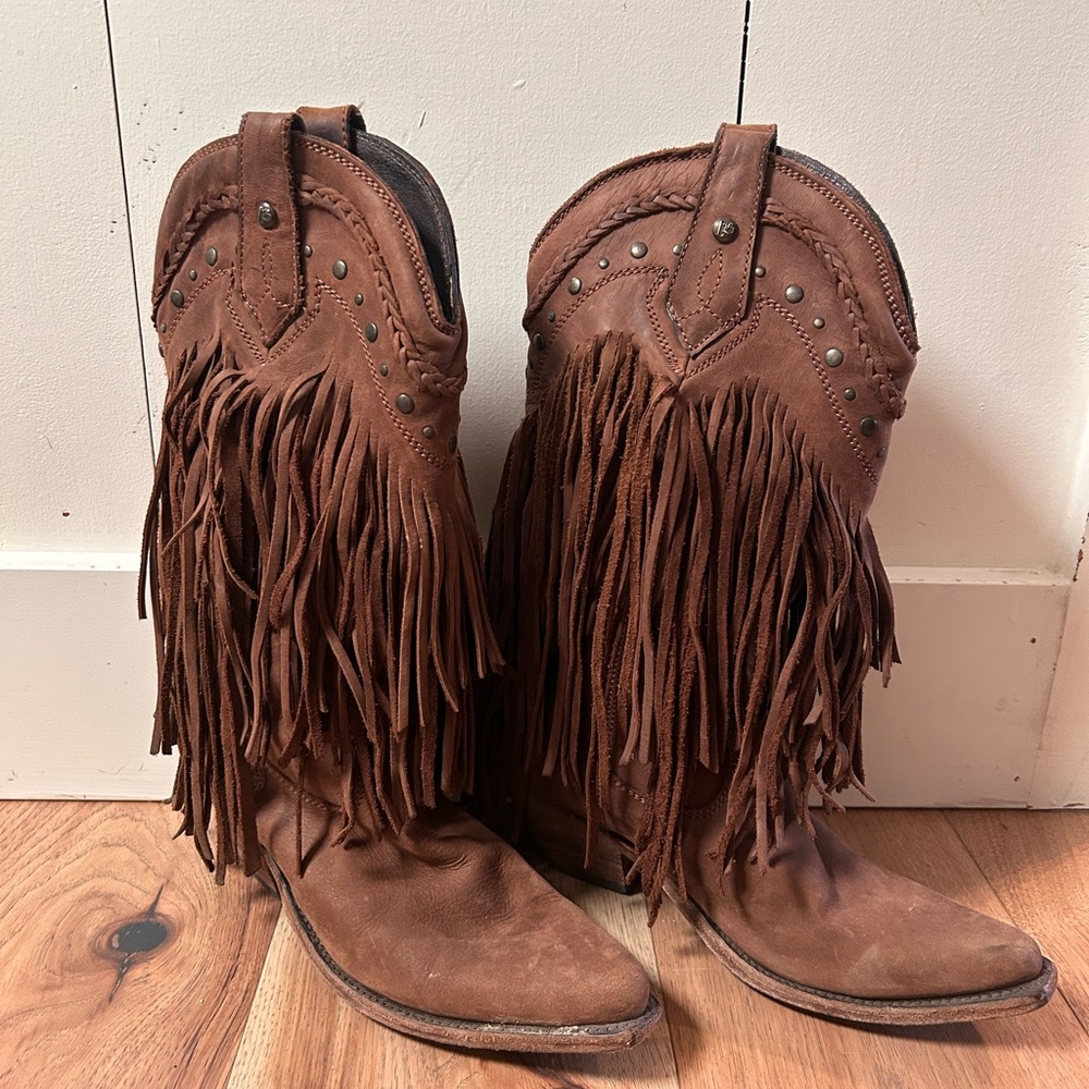 LIBERTY Black Tan Fringe Heeled Boots